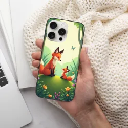 iPhone 15/Pro/Max 狐狸森林主题手机壳 - OKOMALL