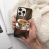 Custodia per iPhone 15/Pro/Max – Un Momento di Caffè Accogliente | OKOMALL