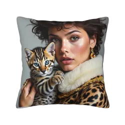 Housse de coussin en peluche avec portrait élégant de femme - Okomall