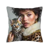 Funda de cojín de felpa con retrato elegante de mujer - Okomall