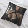 雙面精美女性肖像毛絨抱枕套 - okomall