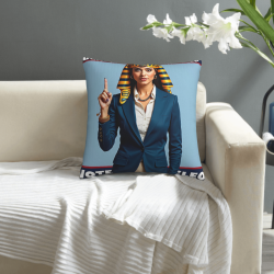 Kuschelkissenbezug mit doppelseitigem Motiv von selbstbewusster Frau - Okomall