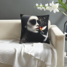 غطاء وسادة فروي بصورة امرأة مجردة - Okomall