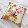 Cuscino Decorativo in Peluche con Fiori di Ciliegio Romantici - 45x45 cm | OKOMALL
