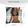 Housse de coussin en peluche double face (18x18 pouces) - Beauté de bikini sur la plage