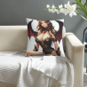Funda de almohada de felpa reversible de 18x18 pulgadas con diseño de demonio femenino
