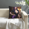 18x18 Zoll Sexy, lila-haariges Mädchen Doppelseitiger Plüsch-Kissenbezug