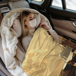 Couverture en flanelle verticale 280g avec motif unique de voiture de course