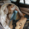 280g Horizontal Flannel Blanket with Exquisite Beauty Pattern
