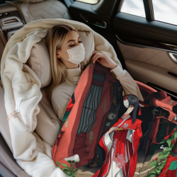 Coperta in flanella orizzontale da 280g con stampa di ragazza anime, comoda e calda