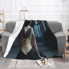 Manta de franela horizontal de 280g con estampado único de espalda femenina