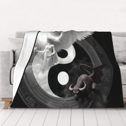 280g horizontale Flanell-Decke mit Engel-Teufel-Taiji-Muster