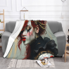 Couverture en flanelle horizontale 280g : Motif de femme rousse mystérieuse
