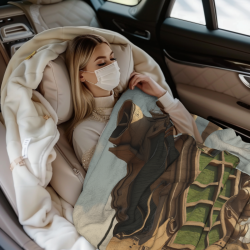Coperta in flanella orizzontale da 280g con motivo veicolo da battaglia fantascientifico