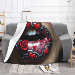 Couverture en flanelle horizontale 280g avec motif de lèvres rouges et cœurs