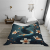 280g horizontale Flanell-Decke, einzigartiges Schlangen- und Blumenmuster